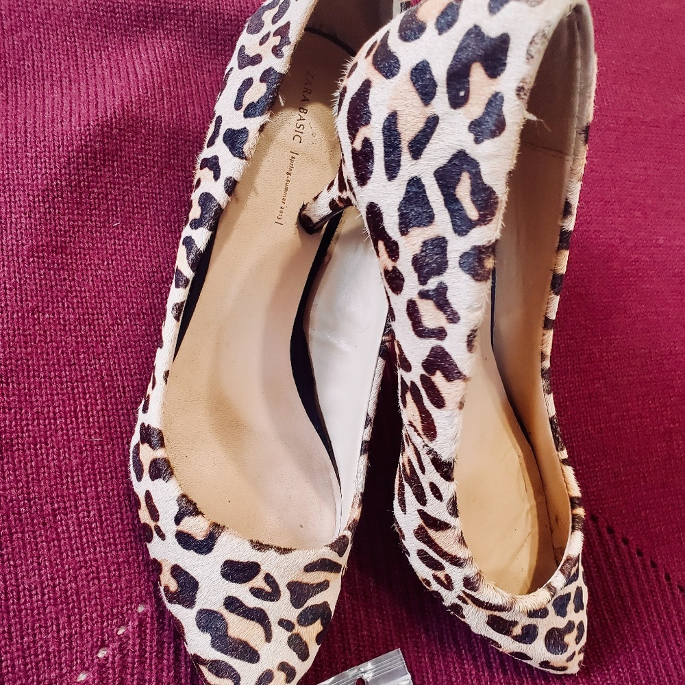 Zara Leopard Heels - Picture 5 of 10